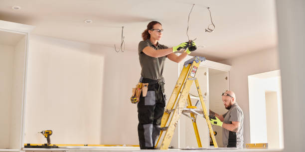 Best Outdoor Lighting Installation  in Hoover, AL