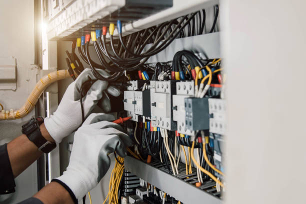 Best Affordable Emergency Electrician  in Hoover, AL